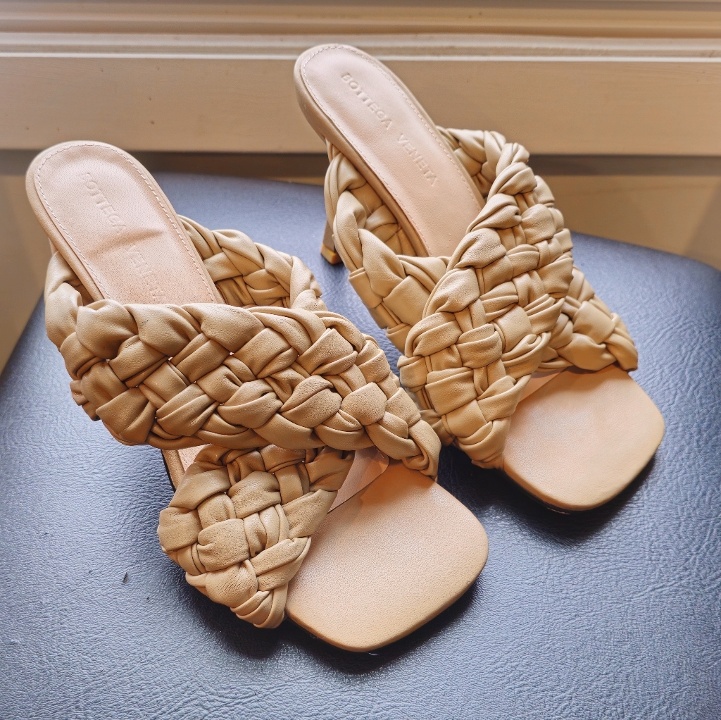 Bottega Veneta Woven Sandals 41